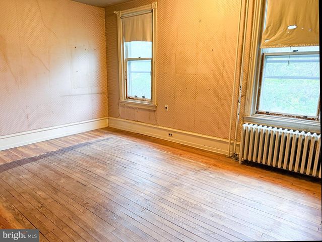 627 EDISON AVE, Philadelphia, PA 19116