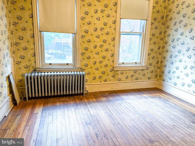 627 EDISON AVE, Philadelphia, PA 19116