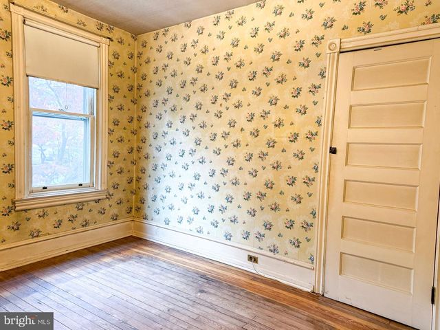 627 EDISON AVE, Philadelphia, PA 19116