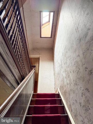 627 EDISON AVE, Philadelphia, PA 19116