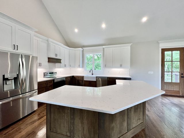 501 Chestnut Grove Rd, Pulaski, TN 38478