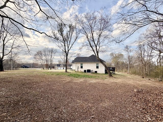 501 Chestnut Grove Rd, Pulaski, TN 38478