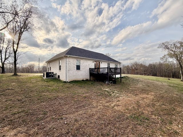 501 Chestnut Grove Rd, Pulaski, TN 38478