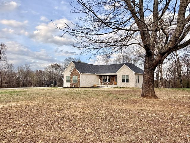 501 Chestnut Grove Rd, Pulaski, TN 38478