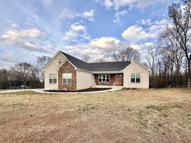 501 Chestnut Grove Rd, Pulaski, TN 38478