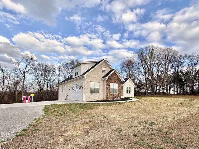 501 Chestnut Grove Rd, Pulaski, TN 38478