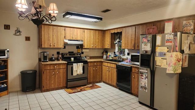 25 SW 1ST STREET, Williston, FL 32696