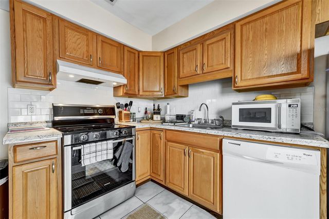 2671 PINEHURST AVENUE, Belleair Bluffs, FL 33770