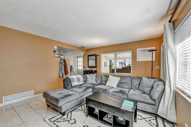 2671 PINEHURST AVENUE, Belleair Bluffs, FL 33770