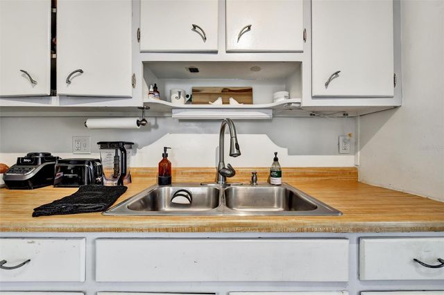 2671 PINEHURST AVENUE, Belleair Bluffs, FL 33770