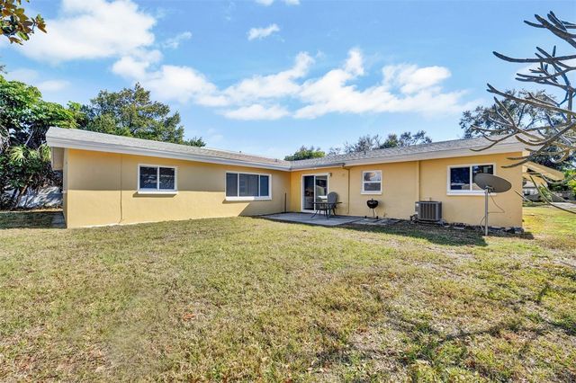 2671 PINEHURST AVENUE, Belleair Bluffs, FL 33770