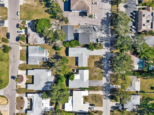 2671 PINEHURST AVENUE, Belleair Bluffs, FL 33770