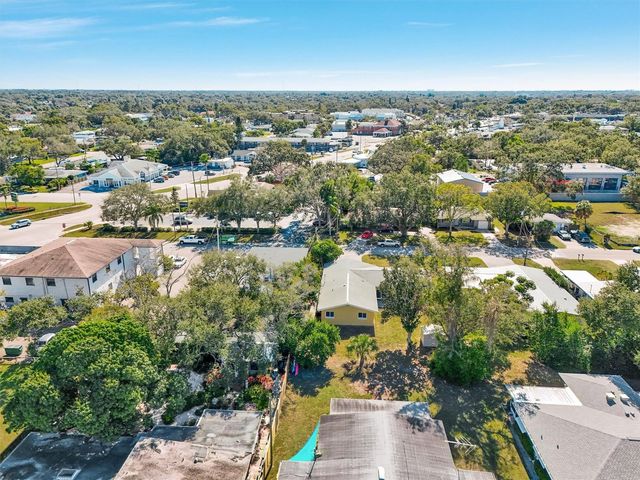 2671 PINEHURST AVENUE, Belleair Bluffs, FL 33770