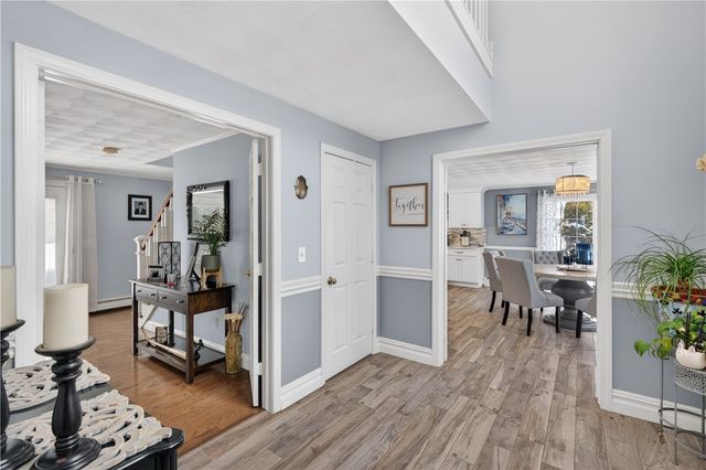 4 Nicole Lane, Johnston, RI 02919