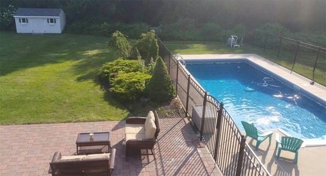 4 Nicole Lane, Johnston, RI 02919