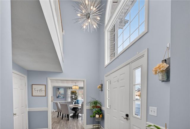 4 Nicole Lane, Johnston, RI 02919