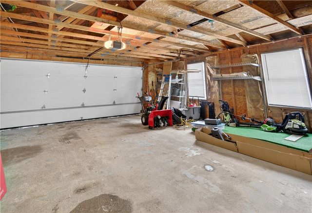 4 Nicole Lane, Johnston, RI 02919