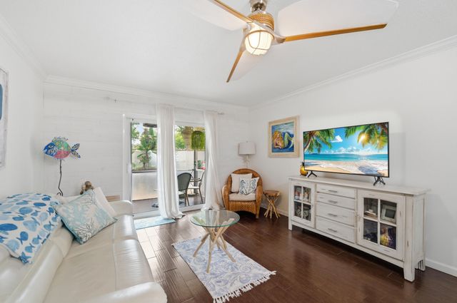 101 E Mcnab Road 102, Pompano Beach, FL 33060