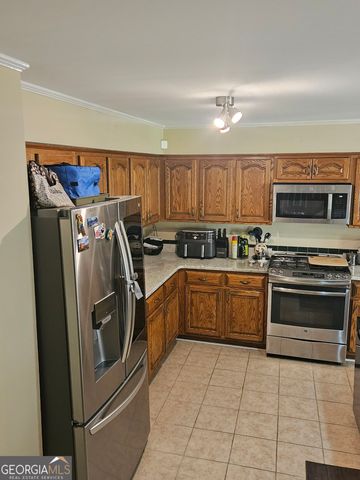 180 Creekview Trail, Fayetteville, GA 30214