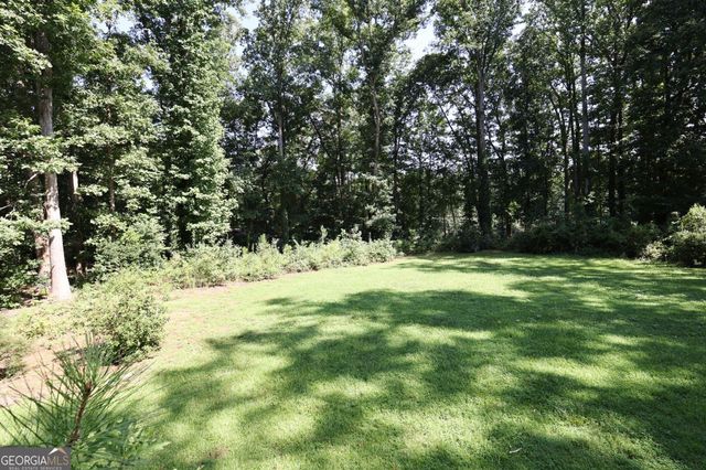 180 Creekview Trail, Fayetteville, GA 30214