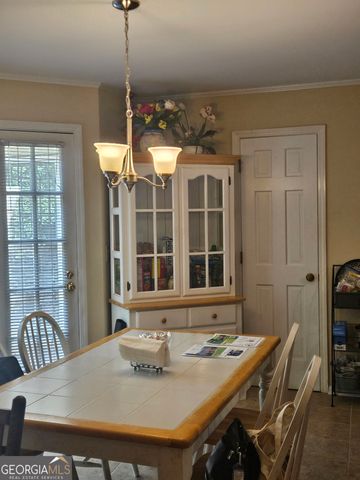 180 Creekview Trail, Fayetteville, GA 30214