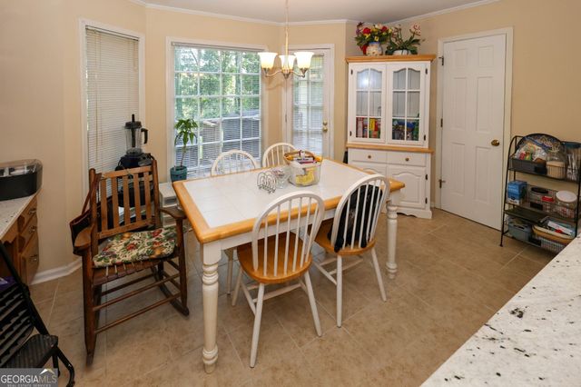180 Creekview Trail, Fayetteville, GA 30214