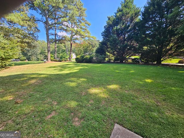180 Creekview Trail, Fayetteville, GA 30214