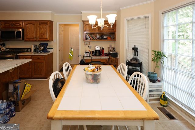180 Creekview Trail, Fayetteville, GA 30214