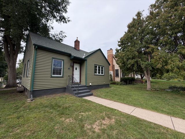 3419 Queen Avenue N, Minneapolis, MN 55412