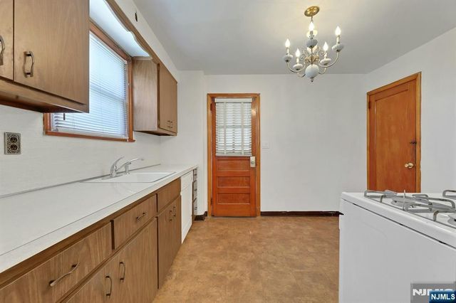 37 Noel Drive, North Arlington, NJ 07031