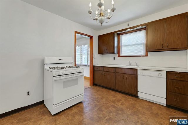 37 Noel Drive, North Arlington, NJ 07031