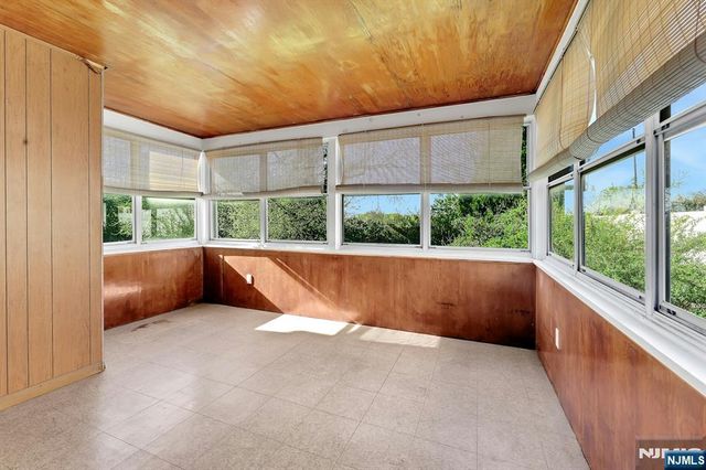 37 Noel Drive, North Arlington, NJ 07031