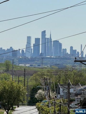 37 Noel Drive, North Arlington, NJ 07031