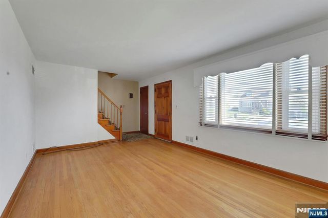 37 Noel Drive, North Arlington, NJ 07031