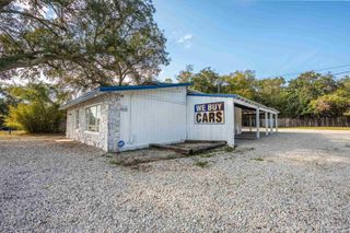 4812 Gulf Breeze Pkwy, Gulf Breeze, FL 32563
