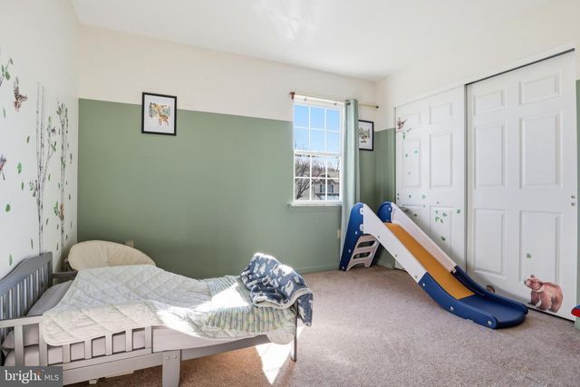 307 GALEAN DR, Fleetwood, PA 19522