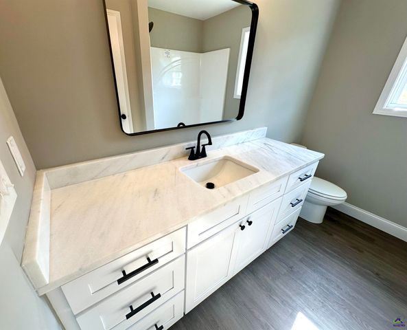 207 Sutton Dr., Perry, GA 31069
