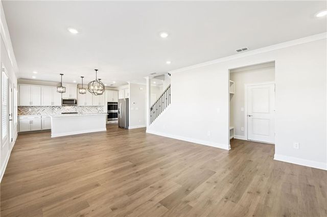 1290 Whitman Circle, Monroe, GA 30656