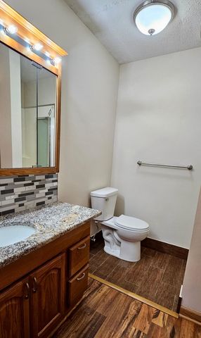 12600 Parkwood Drive 208, Burnsville, MN 55337