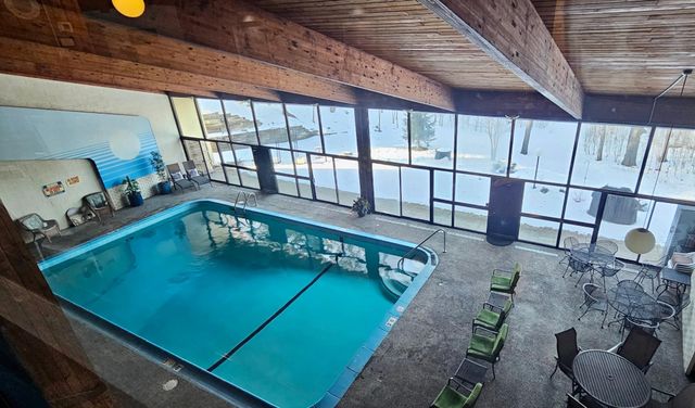 12600 Parkwood Drive 208, Burnsville, MN 55337