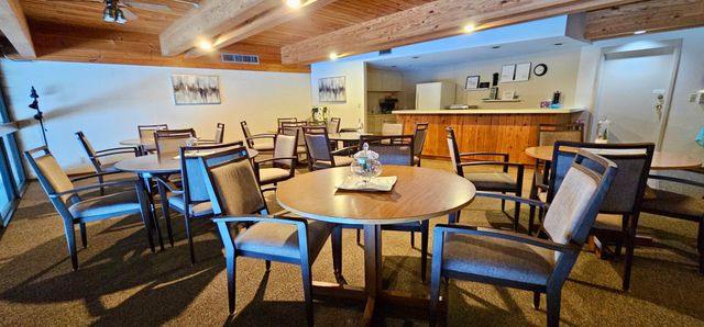 12600 Parkwood Drive 208, Burnsville, MN 55337