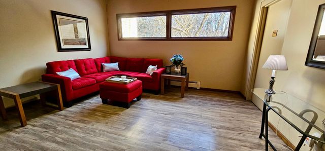 12600 Parkwood Drive 208, Burnsville, MN 55337