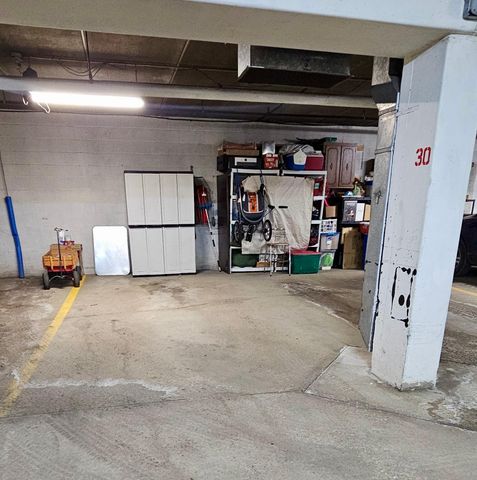 12600 Parkwood Drive 208, Burnsville, MN 55337