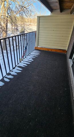 12600 Parkwood Drive 208, Burnsville, MN 55337