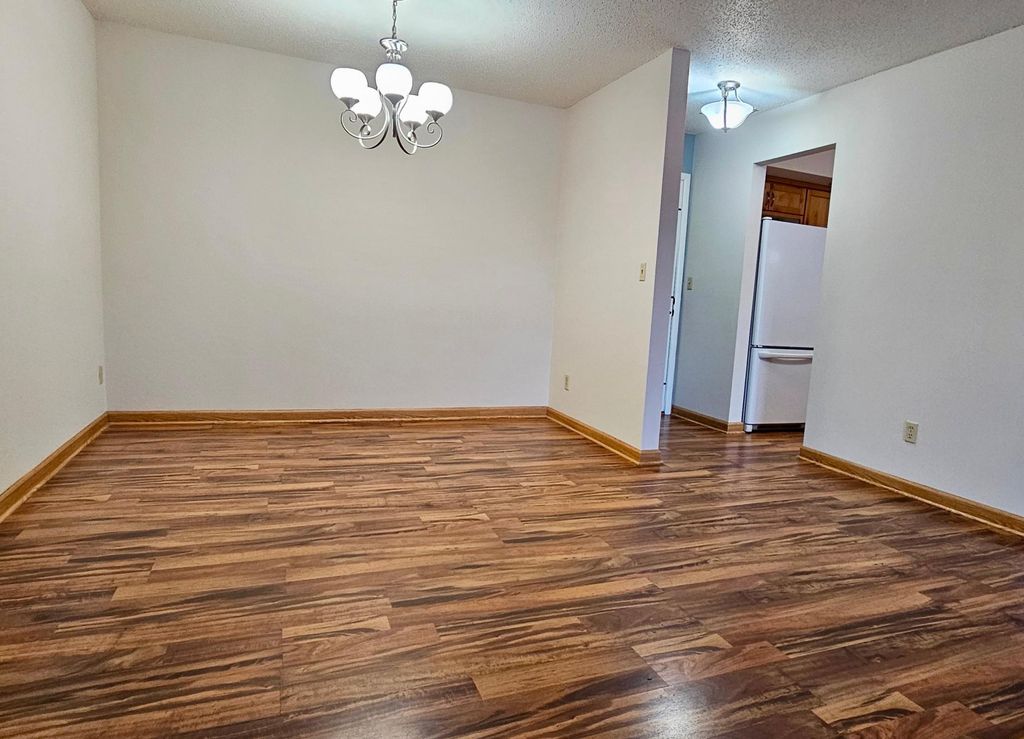 12600 Parkwood Drive 208, Burnsville, MN 55337 — photo 3