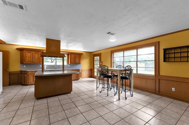 12115 Powder Horn Street, Pinehurst, TX 77362
