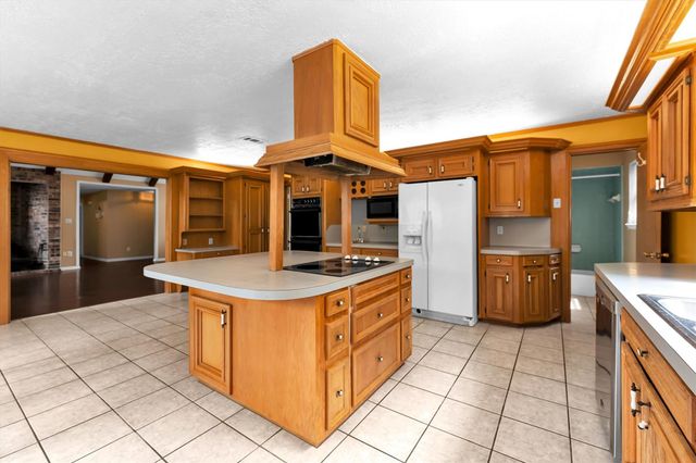 12115 Powder Horn Street, Pinehurst, TX 77362