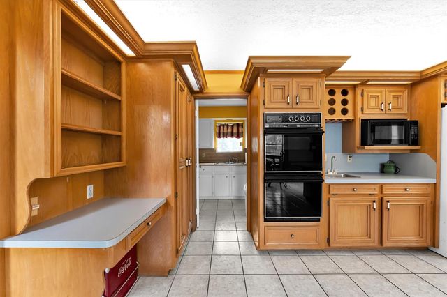 12115 Powder Horn Street, Pinehurst, TX 77362