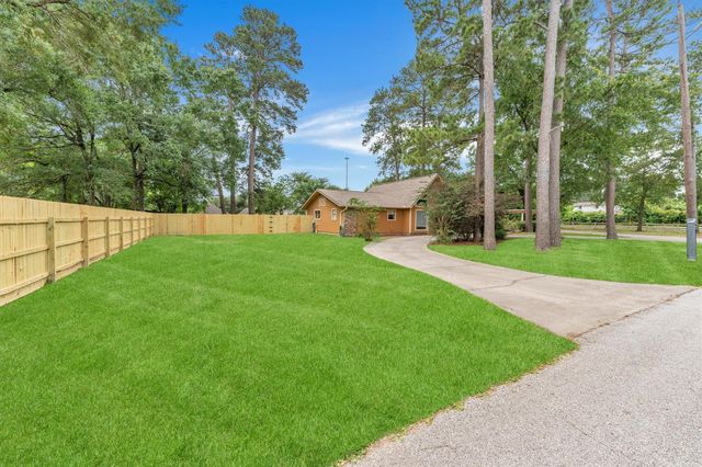 12115 Powder Horn Street, Pinehurst, TX 77362