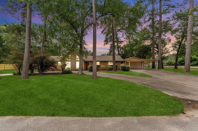 12115 Powder Horn Street, Pinehurst, TX 77362